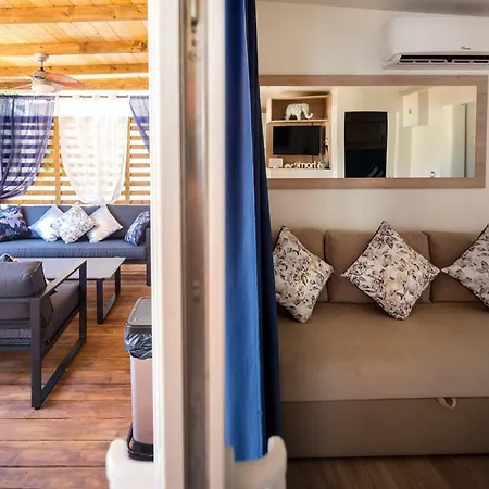 Mobile Happynest Campsite Biograd Na Moru