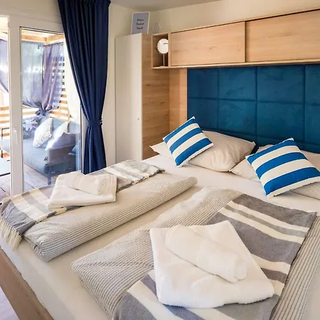 Mobile Happynest * Biograd Na Moru