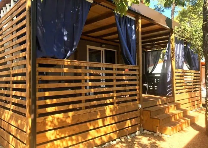 Kamp Mobile Happynest Biograd Na Moru