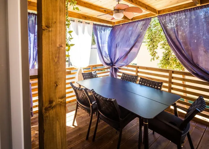 Mobile Happynest Biograd Na Moru