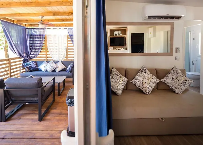 Mobile Happynest Kamp Biograd Na Moru