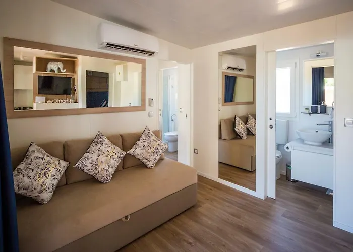 Mobile Happynest * Biograd Na Moru